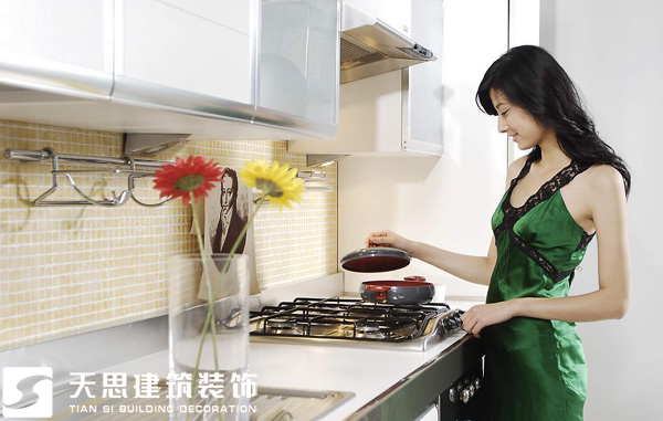 <a href=http://www.qinfc.cn/anli/ target=_blank class=infotextkey>合肥工裝</a>公司